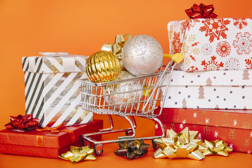 Top 10 UK Online Stores For Affordable Holiday Gifts In 2024