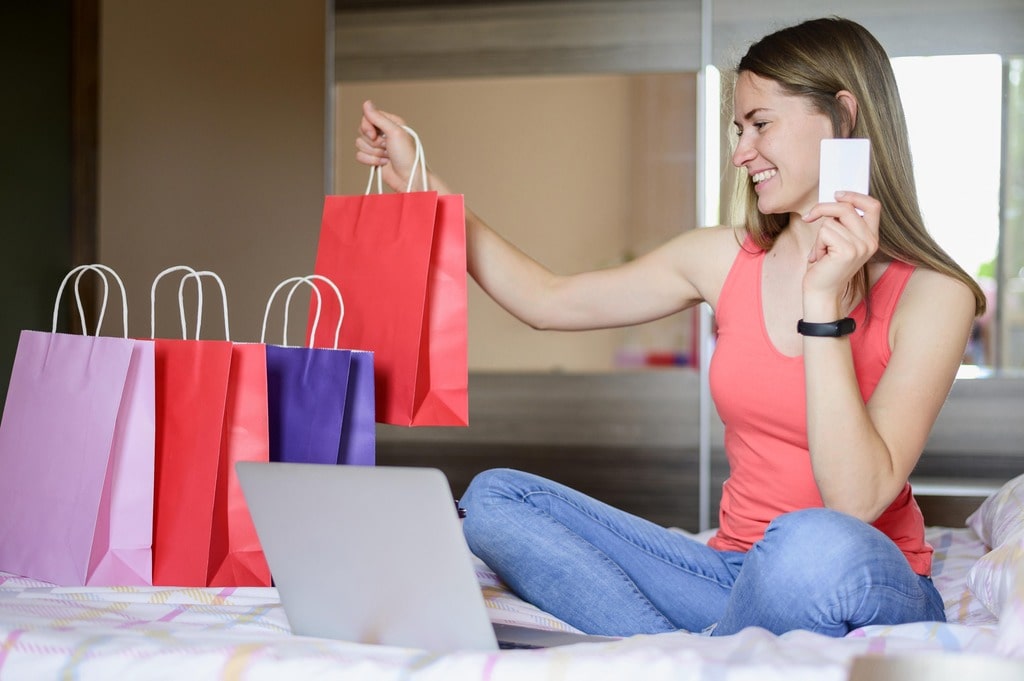 15 Safe Tips For Online Shopping You Should Know
