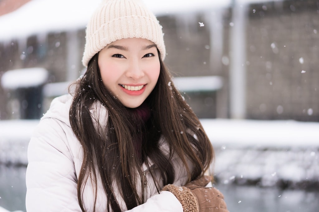 Winter Skincare Tips To Combat The Harsh Cold