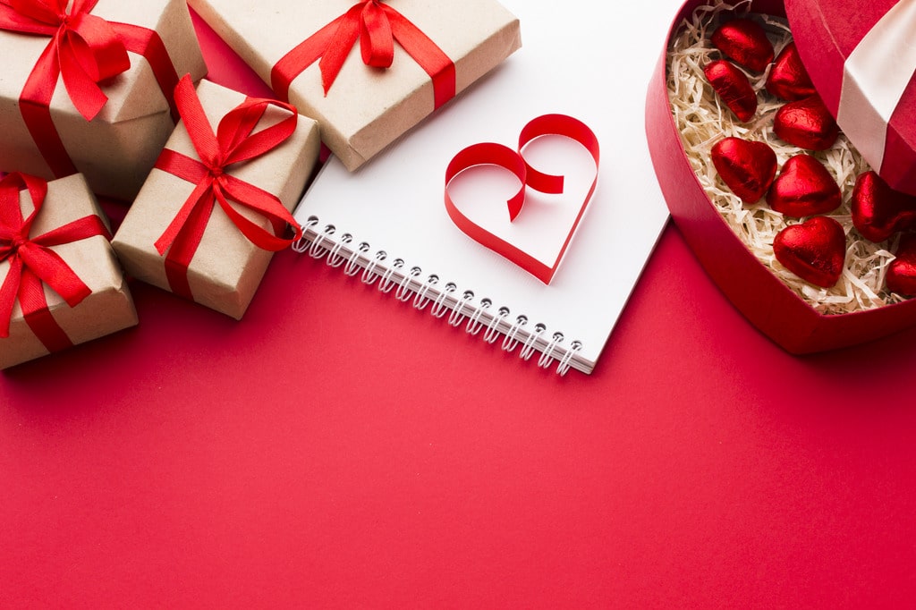 Top 10 Unique Valentine's Day Gifts Ideas For Him & Her In The UK